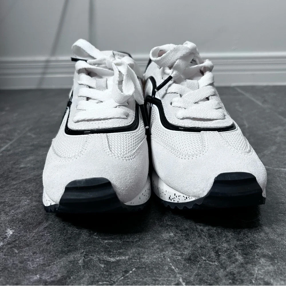 Kate Spade White and Black Brigitte Runner Tennis Shoe Size 7.5 B Retro Style - Picture 4 of 15